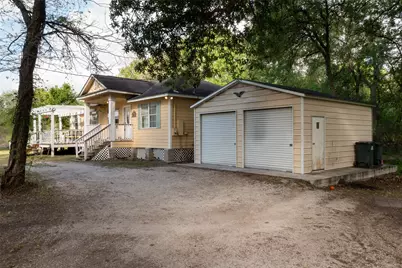 437 County Road 165 Drive, Boling, TX 77420 - Photo 4