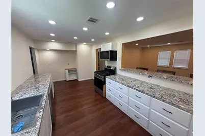 11874 Vanwood Street, Willis, TX 77318 - Photo 14