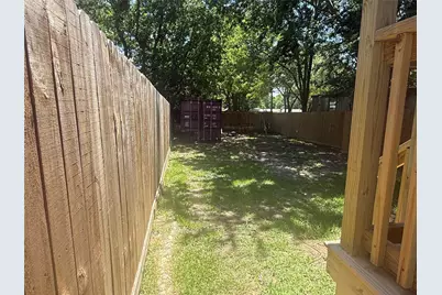 11874 Vanwood Street, Willis, TX 77318 - Photo 32