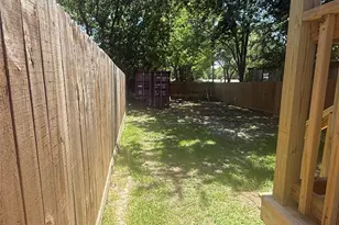 11874 Vanwood St, Willis, TX 77318 - Photo 32
