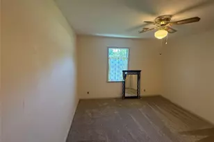 11874 Vanwood St, Willis, TX 77318 - Photo 20