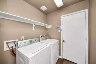 6642 High Stone Ln, Katy, TX 77449 - Photo 20