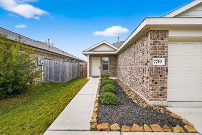 7719 Cedar Birch Drive, Katy, TX 77493 - Photo 2