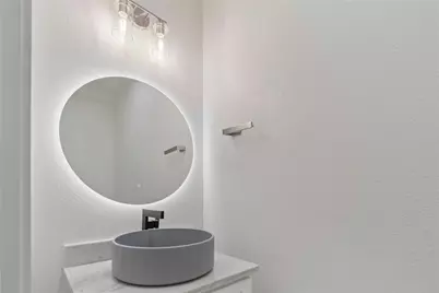 4353 Clover Street, Houston, TX 77051 - Photo 4