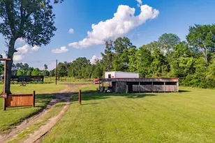 457 E Texas Rd, Lufkin, TX 75901 - Photo 2