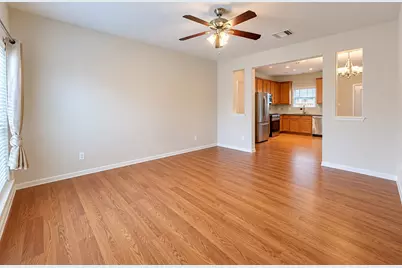 214 Plaza Del Sol Park, Houston, TX 77020 - Photo 4