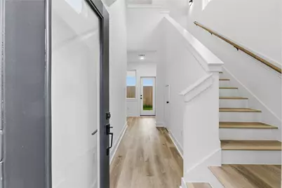 812 Elkhart Street #D, Houston, TX 77091 - Photo 4