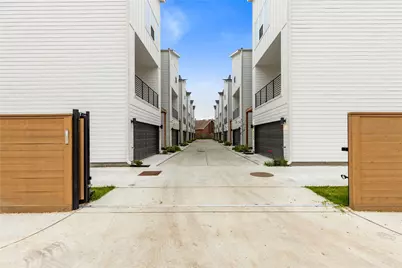 812 Elkhart Street #D, Houston, TX 77091 - Photo 34