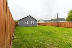 119 S Carroll St, La Porte, TX 77571 - Photo 24
