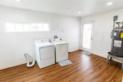 119 S Carroll Street, La Porte, TX 77571 - Photo 18