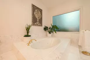 983 S Post Oak Ln, Houston, TX 77056 - Photo 34