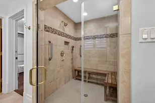 1109 Harbor View Dr, Galveston, TX 77550 - Photo 28
