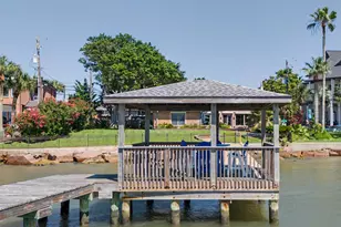 1109 Harbor View Dr, Galveston, TX 77550 - Photo 48