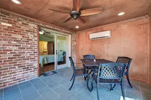 1109 Harbor View Dr, Galveston, TX 77550 - Photo 38