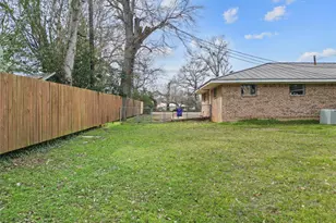 300 S Cedar, Crockett, TX 75835 - Photo 4