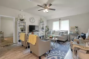 2290 Strong Horse Dr, Conroe, TX 77301 - Photo 12