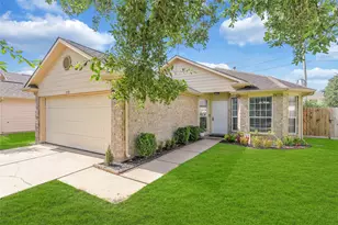 19935 Rustic Lake Ln, Cypress, TX 77433 - Photo 2