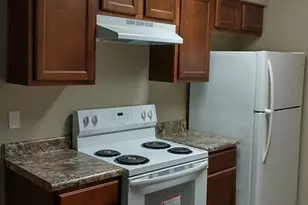 501 Henderson Ave, Palacios, TX 77465 - Photo 8