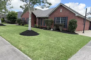 3530 Dry Creek Dr, Pasadena, TX 77505 - Photo 2