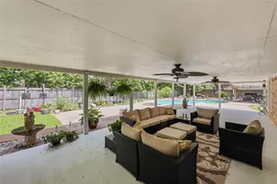 125 Lexington, Vidor, TX 77662 - Photo 22