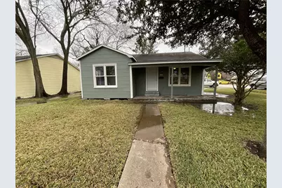 302 S 5th Street, La Porte, TX 77571 - Photo 2