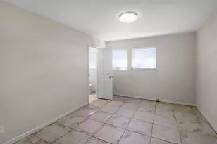 5554 Beechnut St, Houston, TX 77096 - Photo 16