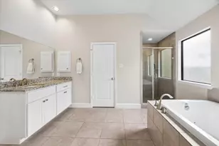 838 W 20th St, Houston, TX 77008 - Photo 16