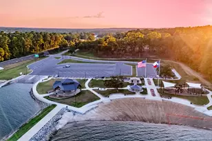 477 Lakeshore Dr, Hemphill, TX 75948 - Photo 12