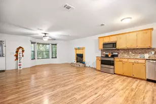 477 Lakeshore Dr, Hemphill, TX 75948 - Photo 18