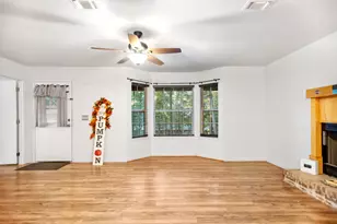 477 Lakeshore Dr, Hemphill, TX 75948 - Photo 18