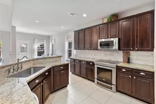 16506 E Kingscoate Dr, Crosby, TX 77532 - Photo 20