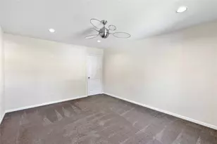 16506 E Kingscoate Dr, Crosby, TX 77532 - Photo 32