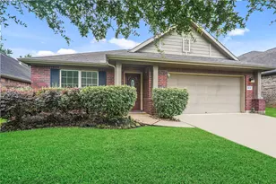 24138 McKinzie Ridge Dr, Porter, TX 77365 - Photo 2