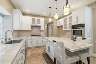 14114 Scarborough Fair St, Houston, TX 77077 - Photo 32
