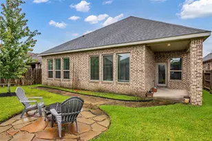 16626 Highland Country Dr, Cypress, TX 77433 - Photo 2