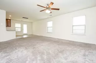 15102 Darbydale Dr, Houston, TX 77090 - Photo 4