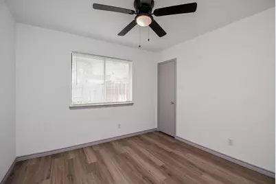 9426 Kingsvalley Street, Houston, TX 77075 - Photo 26