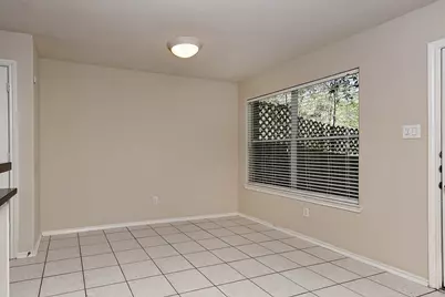 15 Marble Rock Place, The Woodlands, TX 77382 - Photo 10