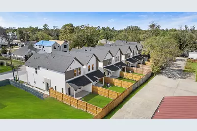 5622 Bertellis Lane, Houston, TX 77091 - Photo 36