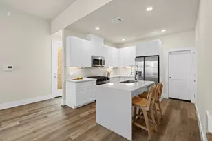 5622 Bertellis Ln, Houston, TX 77091 - Photo 12