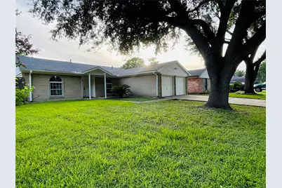 12431 Huntington Field Drive, Houston, TX 77099 - Photo 2