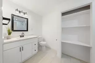 4356 Phlox St, Houston, TX 77051 - Photo 20