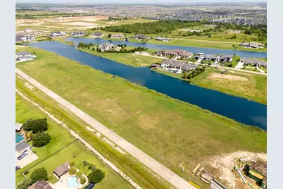 211 Hall Thompson Road, Katy, TX 77493 - Photo 12