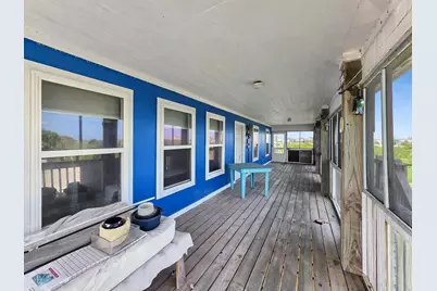 830 E Johnson Crawford Circle, Port Bolivar, TX 77650 - Photo 8