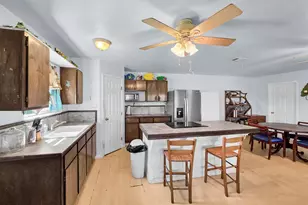 830 E Johnson Crawford Circle, Port Bolivar, TX 77650 - Photo 20