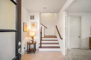 1217 E 28th St, Houston, TX 77009 - Photo 4