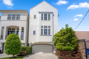 1217 E 28th St, Houston, TX 77009 - Photo 1