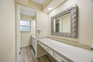 542 Winter Oaks Dr, Houston, TX 77079 - Photo 6