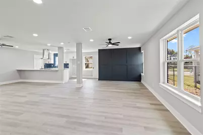 4612 Avenue Q 1/2, Galveston, TX 77551 - Photo 12