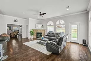 2507 Florence Dr, League City, TX 77573 - Photo 8
